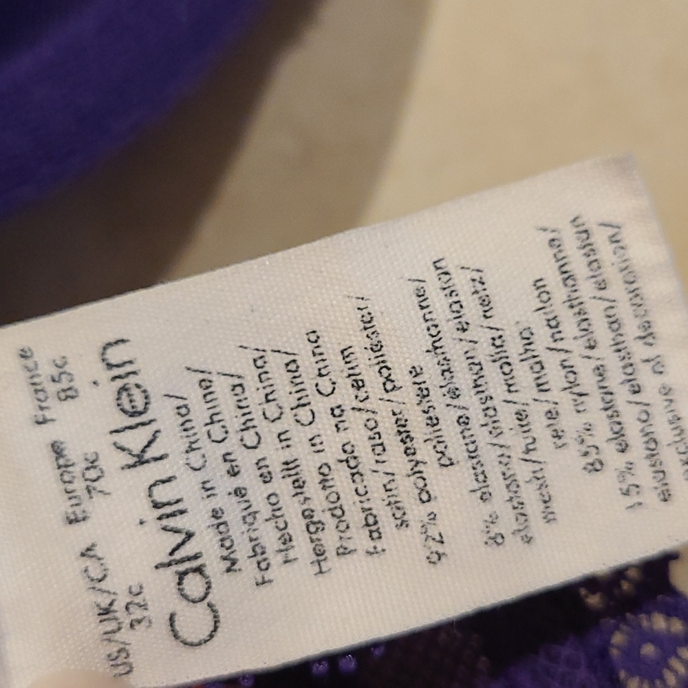 Calvin Klein bra - Picture 3 of 3